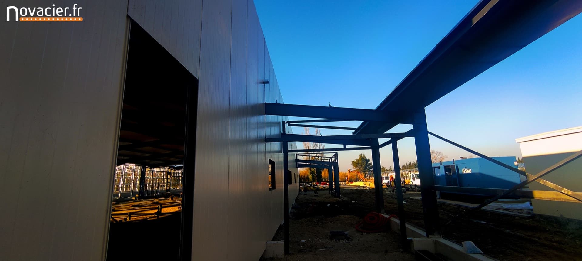 Site de production HM Clause - charpente, bardage, menuiseries et fermetures - vue 3