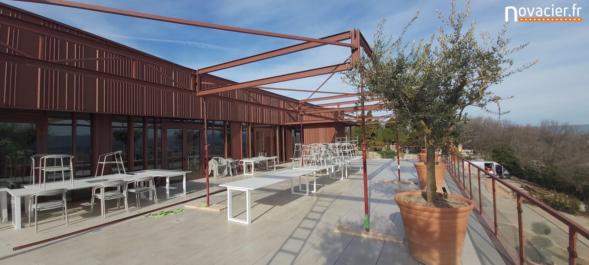 Bâtiment culturel SCAD - bardage et structure Corten - vue 4