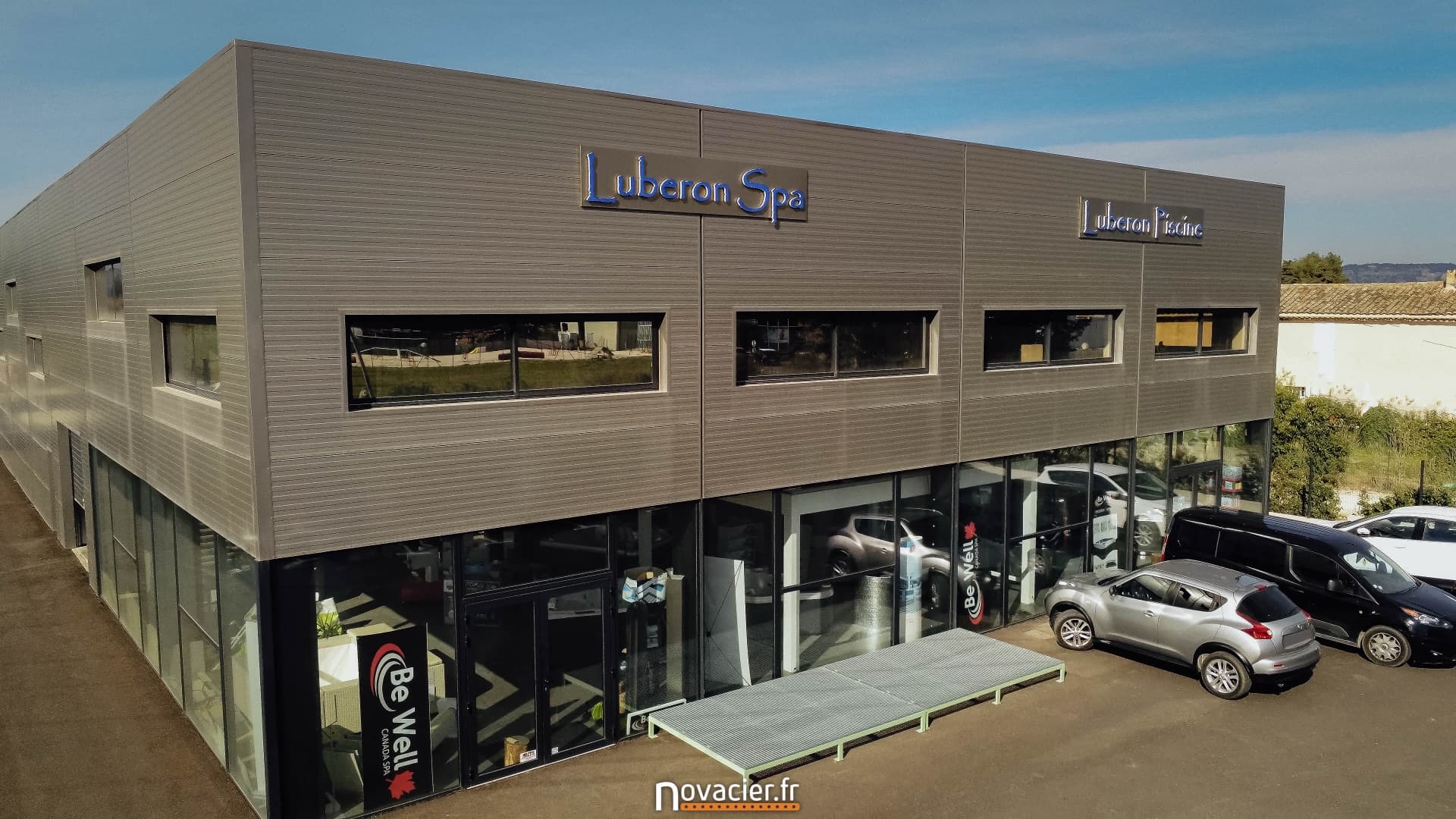 Locaux Novacier à Cheval-Blanc - siège et atelier de fabrication