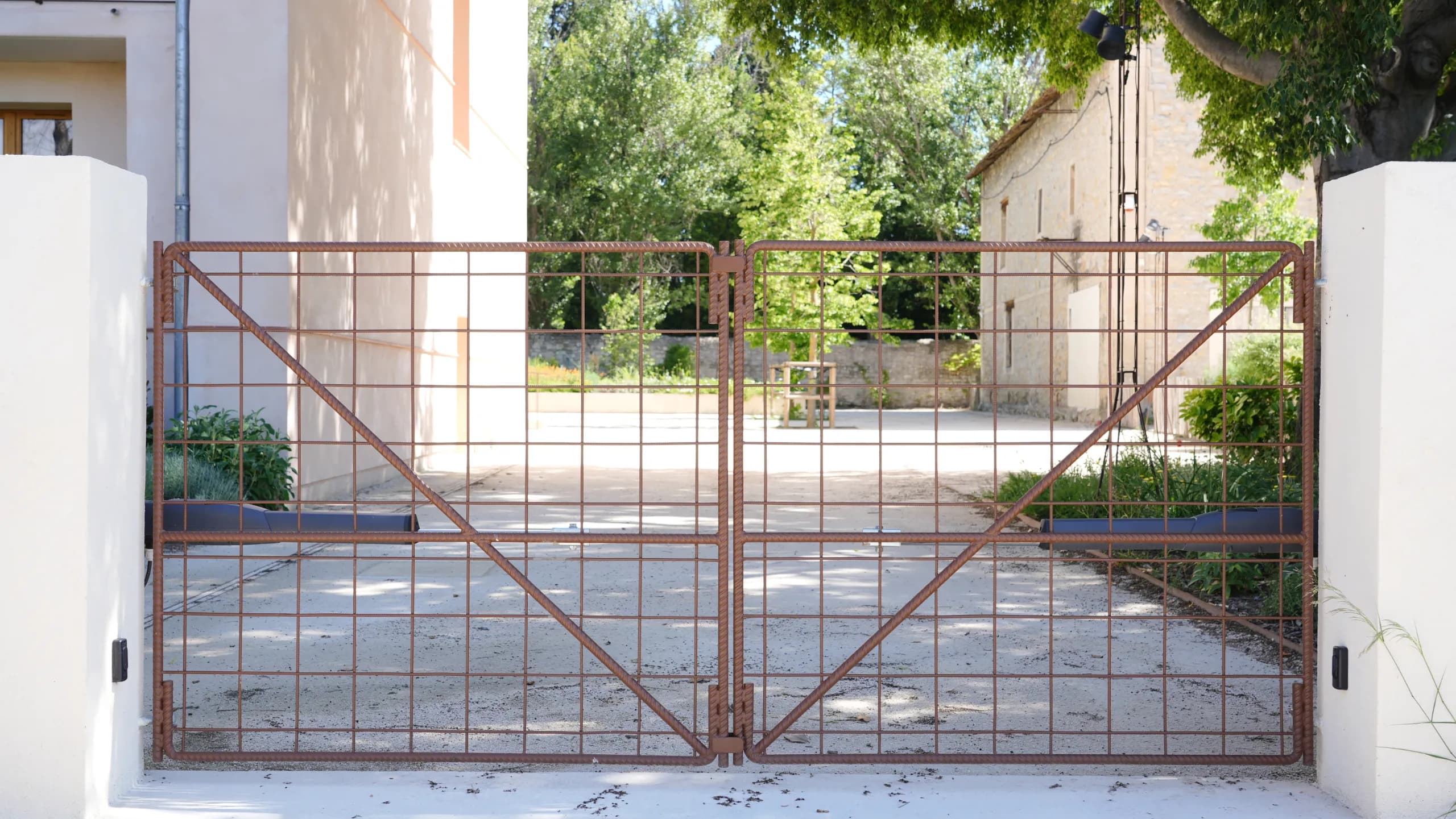 Réhabilitation d'une ancienne clinique en logement - vue 3